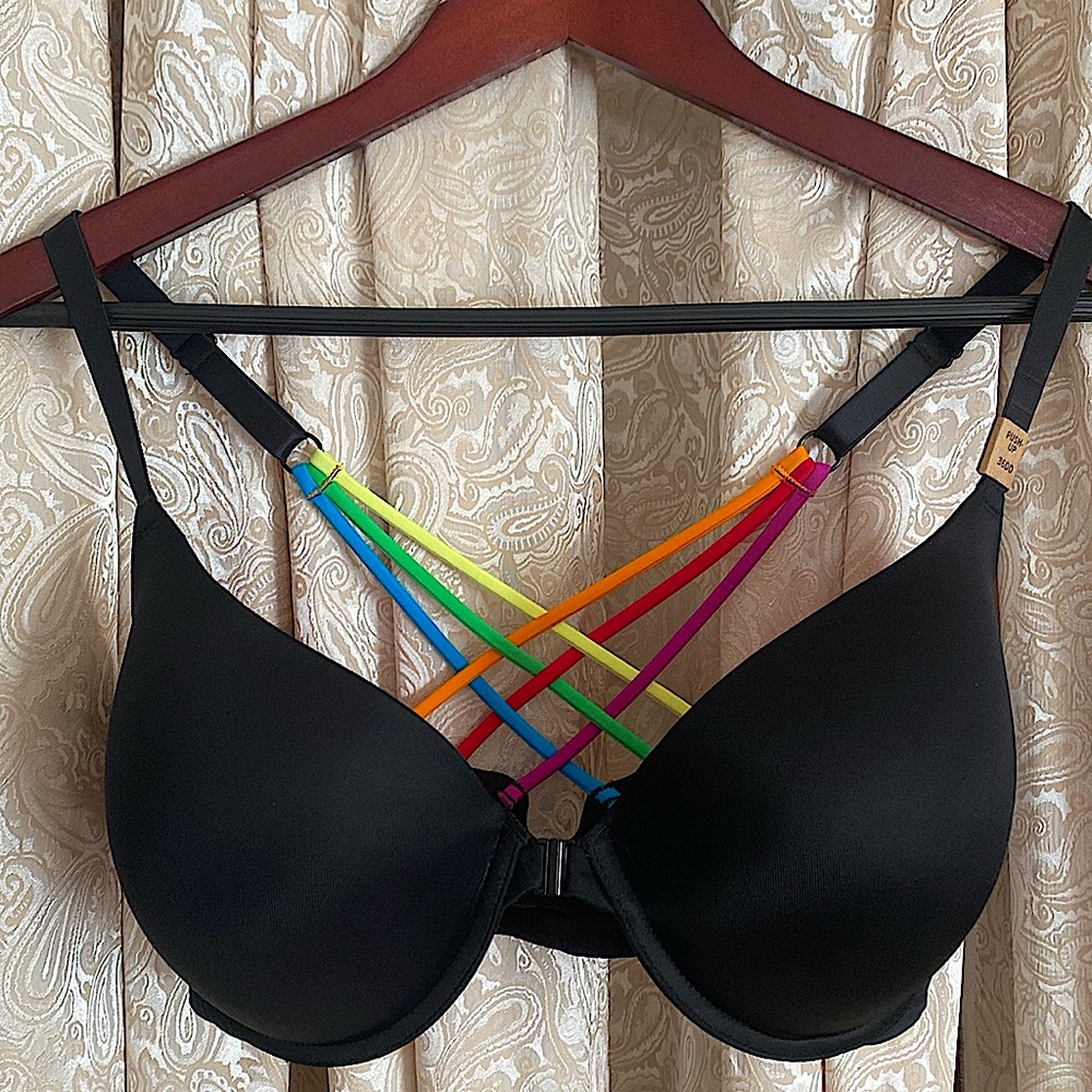 Cross back front closure